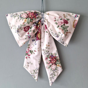 Extra Large Fabric Bow -  Vintage Sanderson White Floral Cotton Fabric