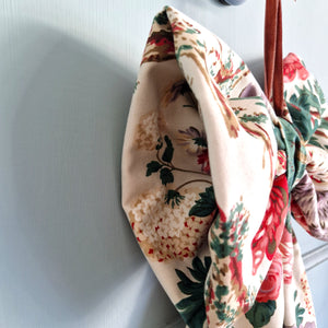 Large Fabric Bow -  Vintage GP&J Baker 'Aylsham' Floral Fabric